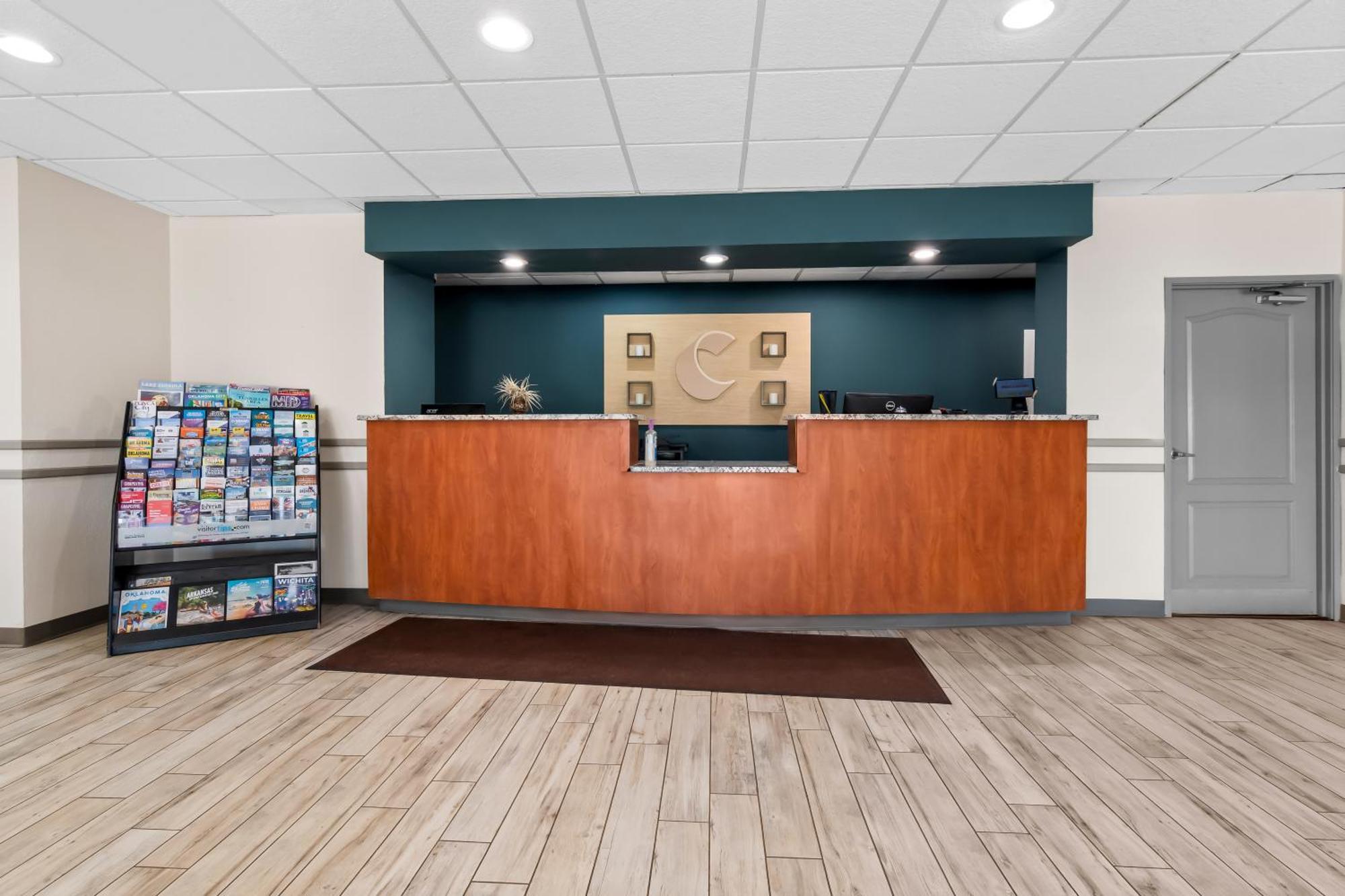 Comfort Inn & Suites Elk City Exteriör bild