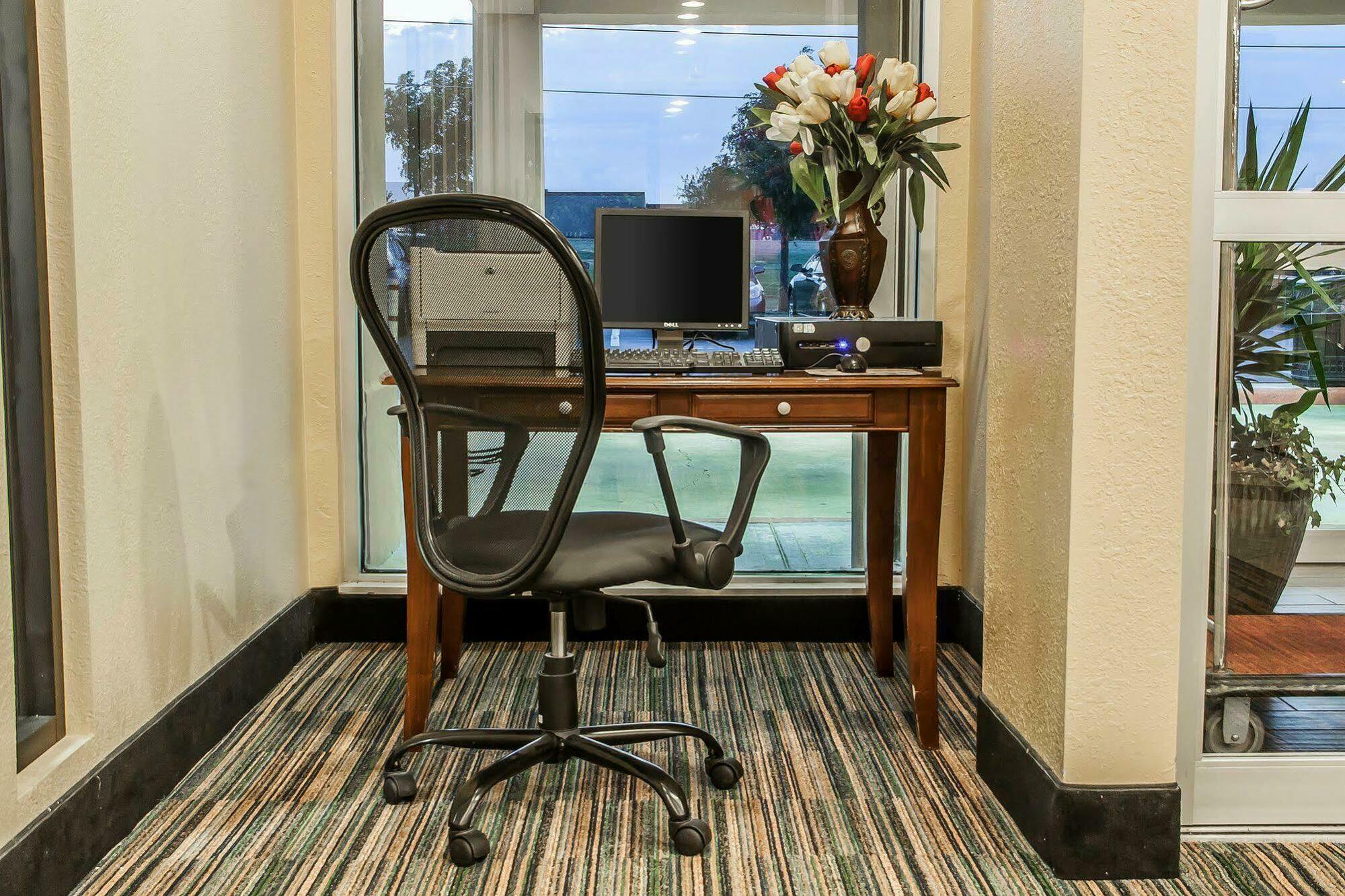 Comfort Inn & Suites Elk City Exteriör bild